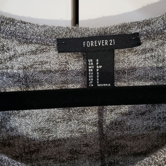 Forver 21 Little Gray Dress - Picture 5 of 5